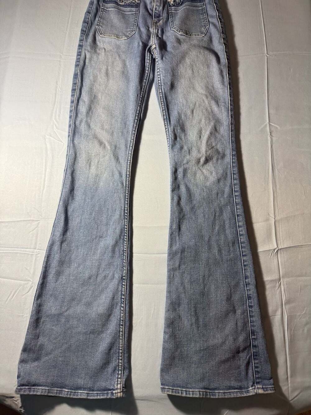 7 For All Mankind Women's Mid-Rise Flare Jeans with Frayed Patch Pockets